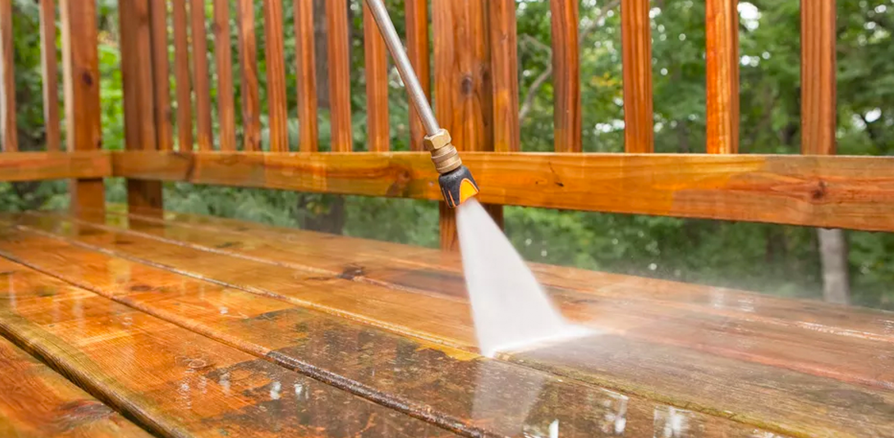 FIND OUT HOW A POWER WASH CAN RENEW YOUR HOME